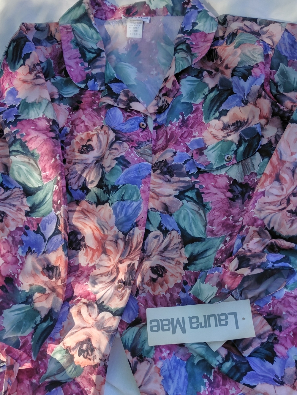 Vintage  Size 22 Laura Mae Floral Button-Up Blouse in Multi9
